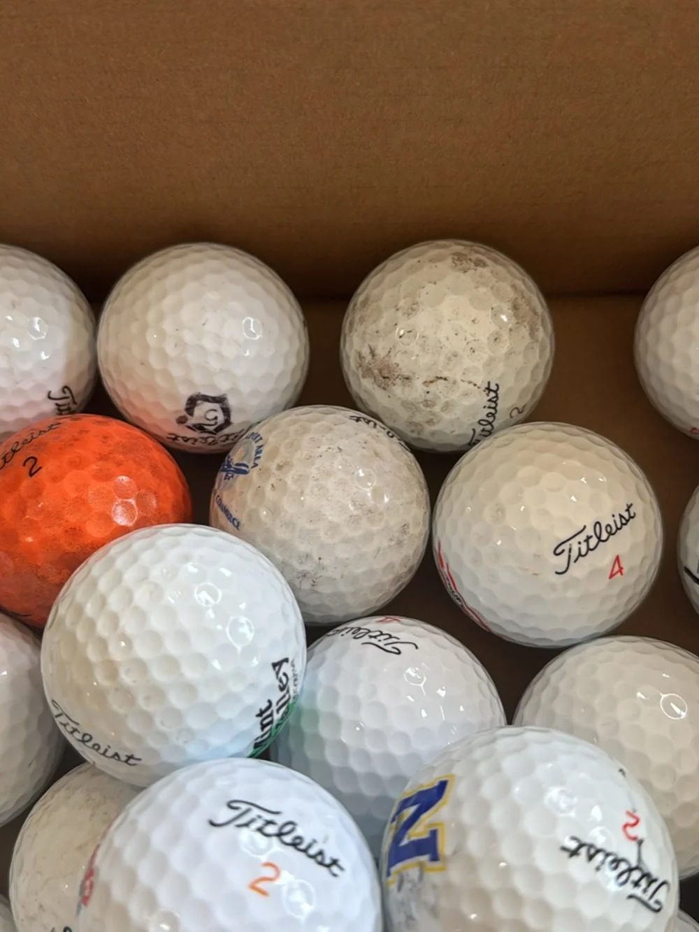 30 Titleist Golf Balls-Mixed Set